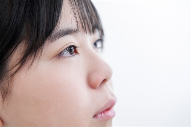 逆まつげ(内反症)・外反症とは?